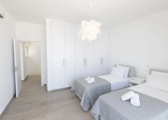 Olivine Ol9 By Interhome